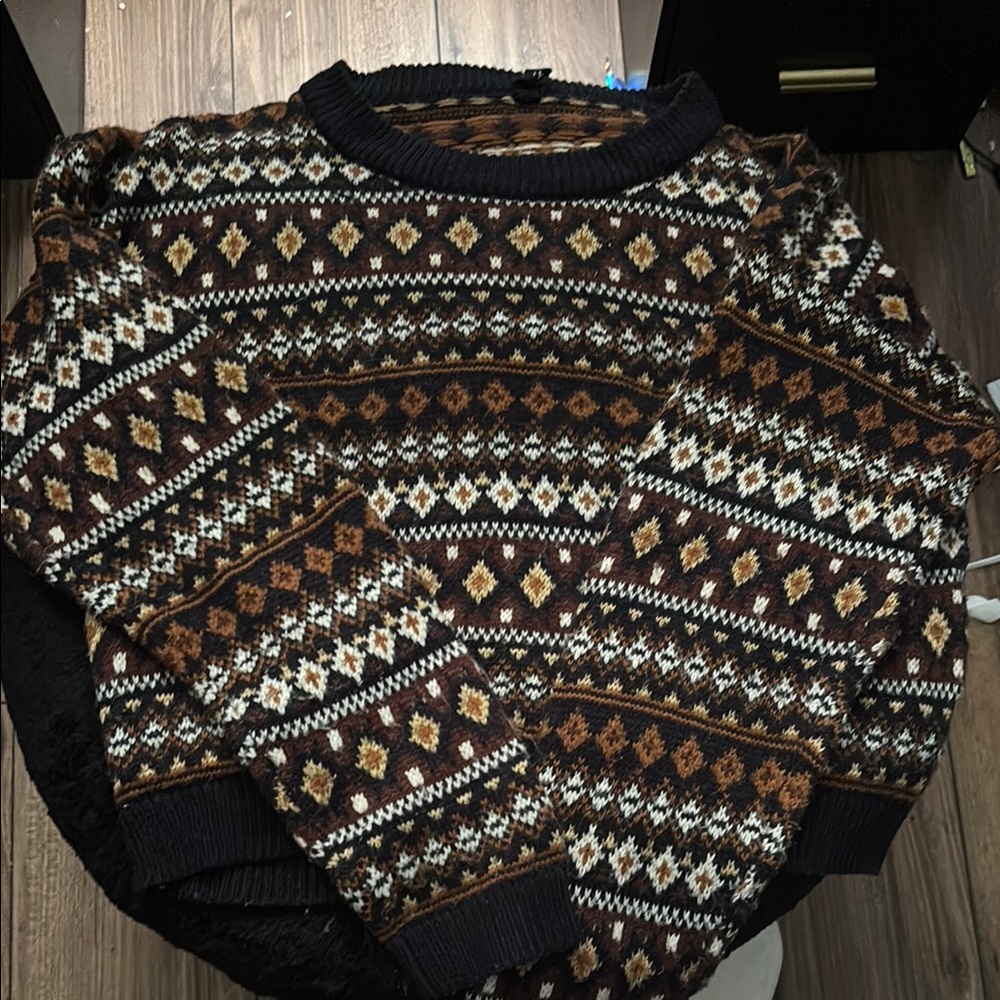 Womens Brown Patterned Sweater/Crop top